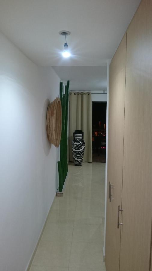 Bambu Apartment Арона Екстериор снимка