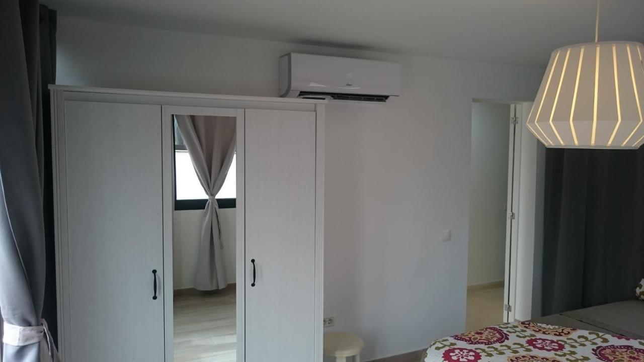 Bambu Apartment Арона Екстериор снимка