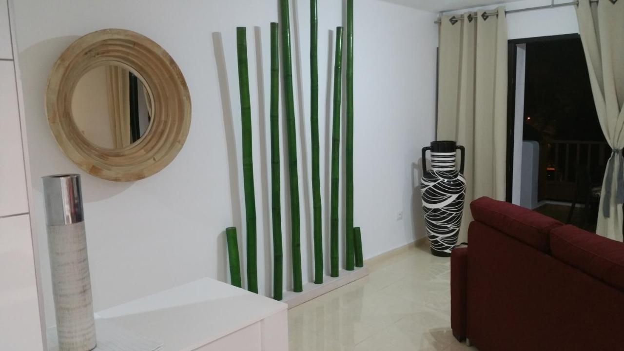 Bambu Apartment Арона Екстериор снимка