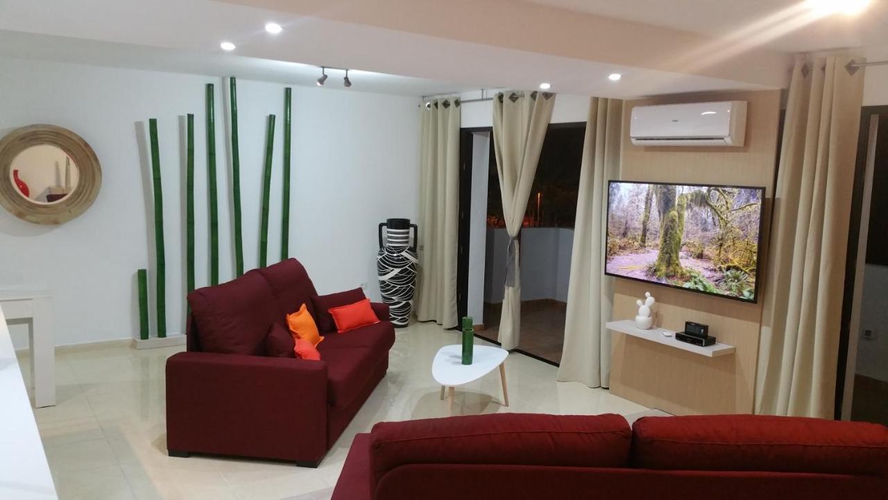 Bambu Apartment Арона Екстериор снимка