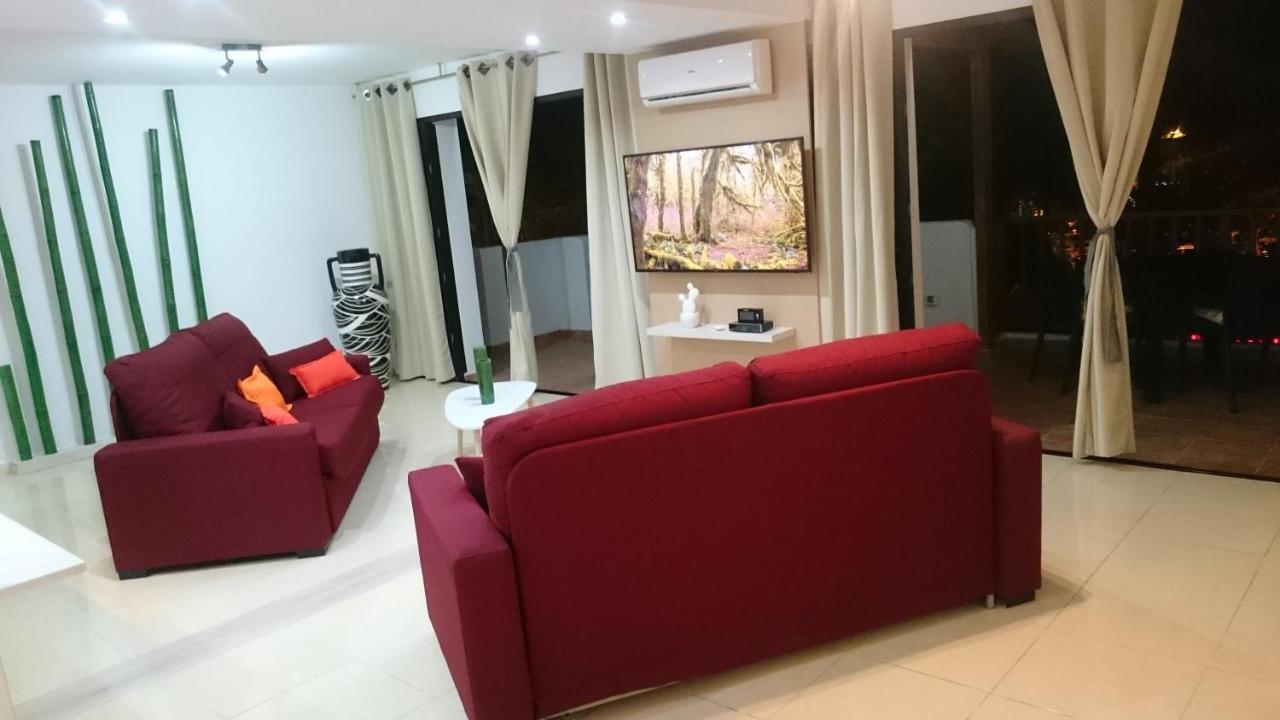 Bambu Apartment Арона Екстериор снимка