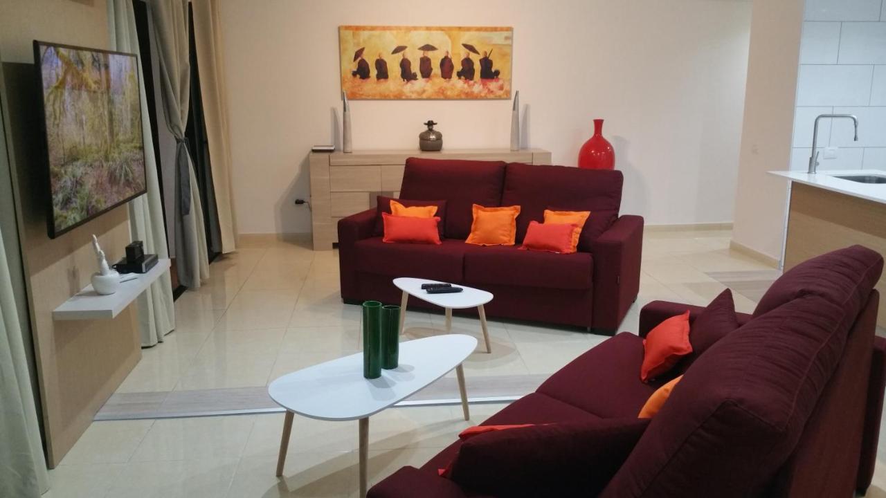 Bambu Apartment Арона Екстериор снимка